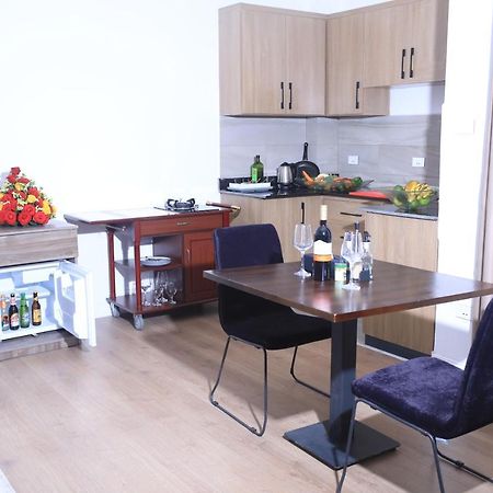Elmos Hotel แอดดิสอาบาบา ภายนอก รูปภาพ