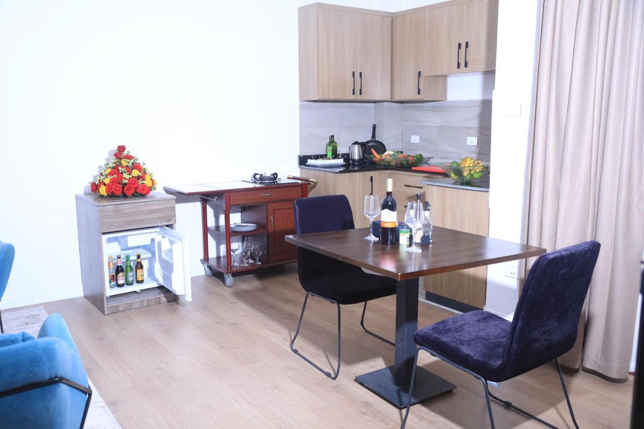 Elmos Hotel แอดดิสอาบาบา ภายนอก รูปภาพ