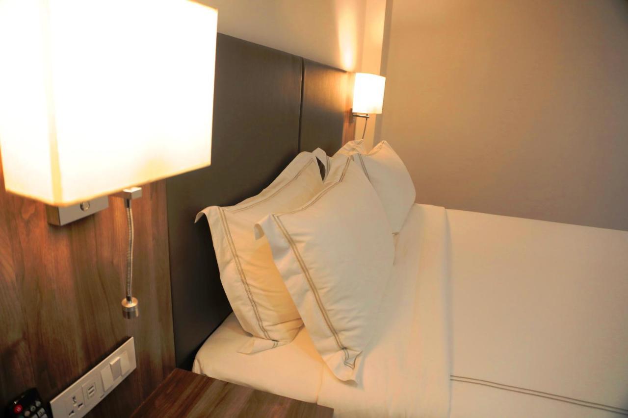 Elmos Hotel แอดดิสอาบาบา ภายนอก รูปภาพ